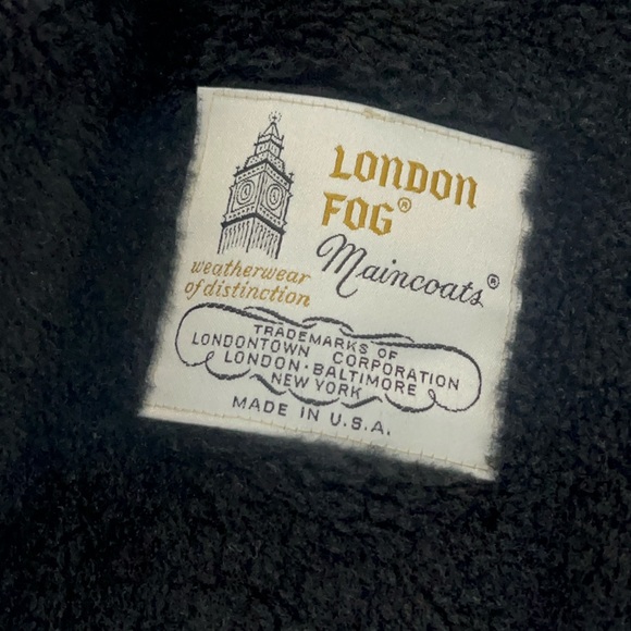 London Fog Main Coat Rain Jacket. - Picture 9 of 14
